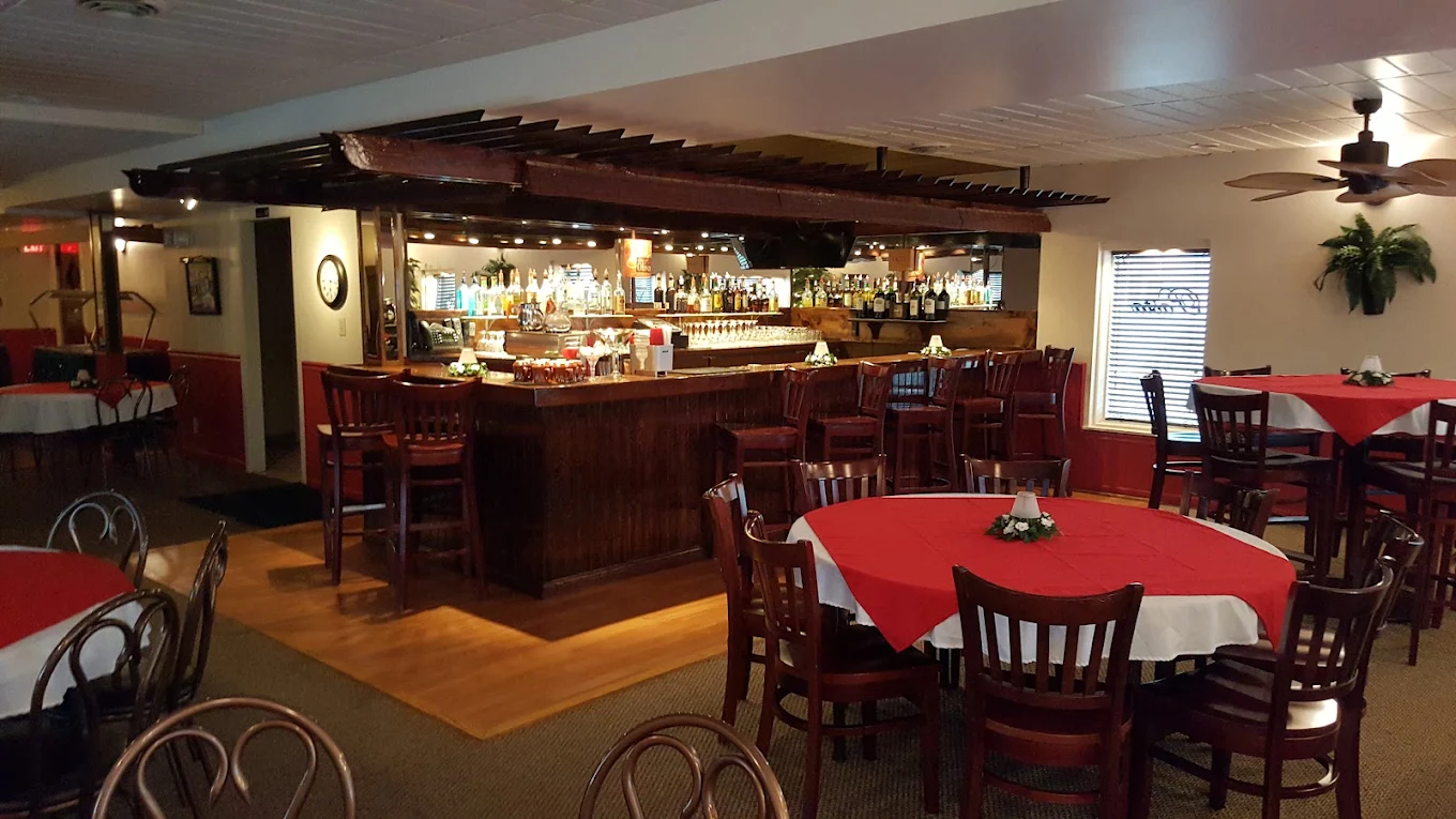 Dining room at Oliva's