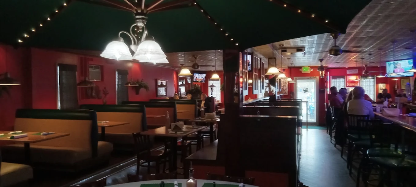 Dining room at Oliva's